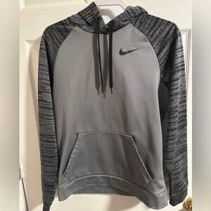Nike dri-fit hoodie